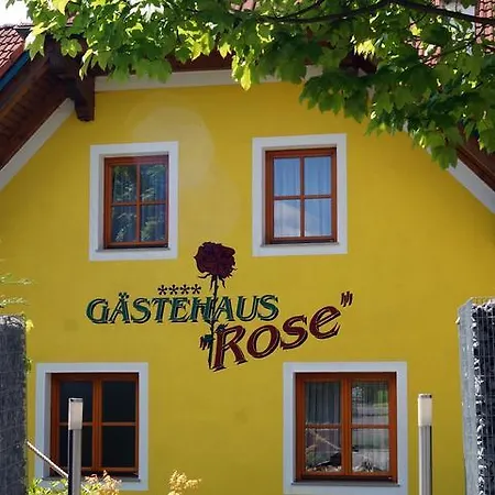 Апартаменты Haus Rose *